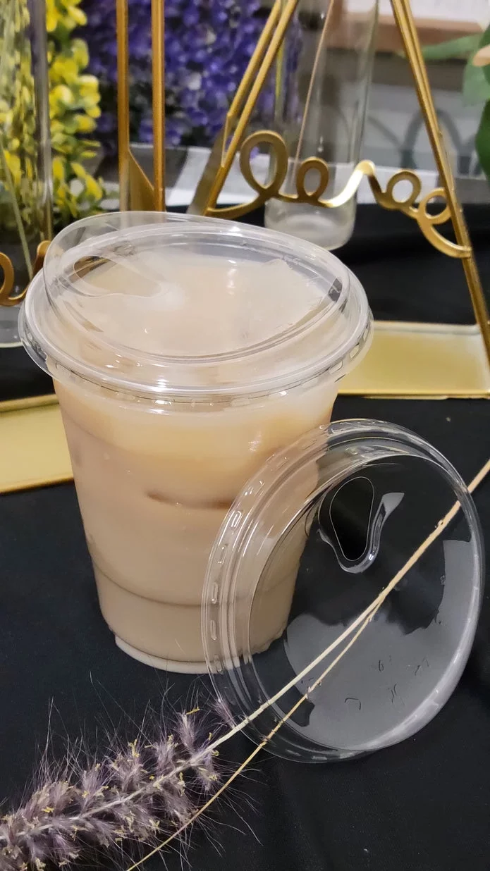 DHG PROFESSIONAL 50 Sets Clear Plastic Cups with Strawless Sip Lids for Iced coffee tea juice | Plastic Cups and Sip Through Lids | Clear Plastic Disposable Party Cups (24oz)