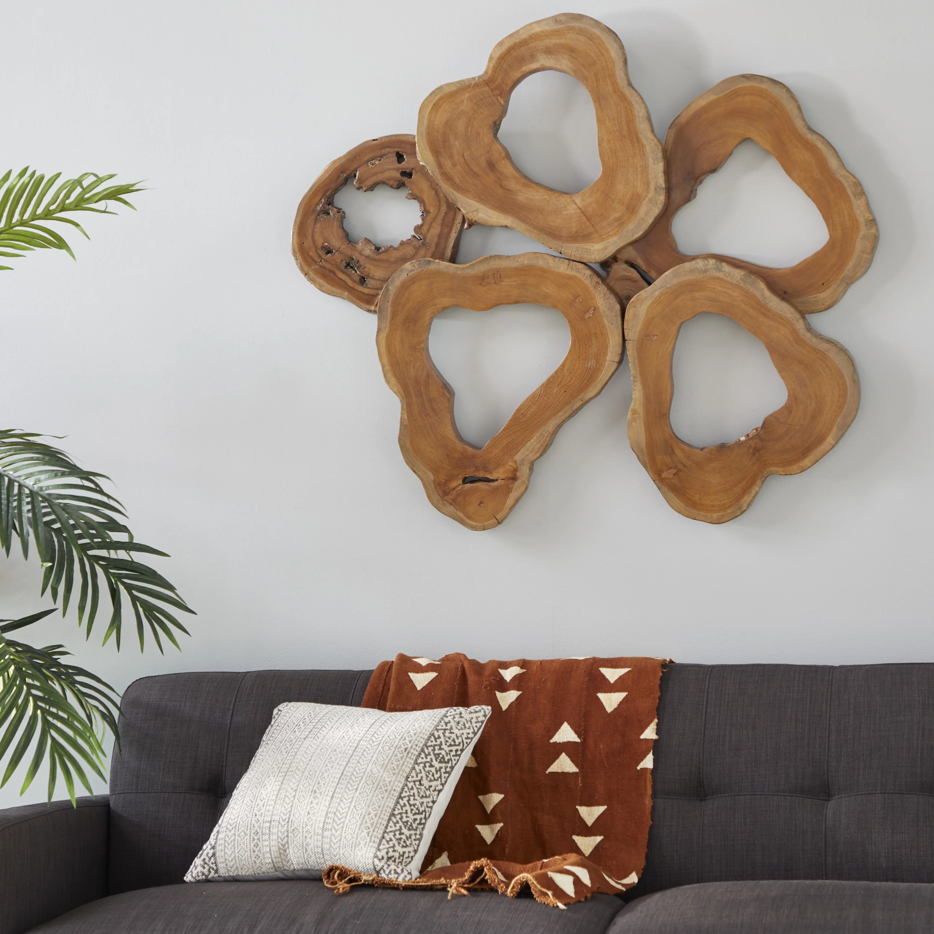 DecMode Brown Teak Wood Handmade Live Edge Abstract Wall Decor