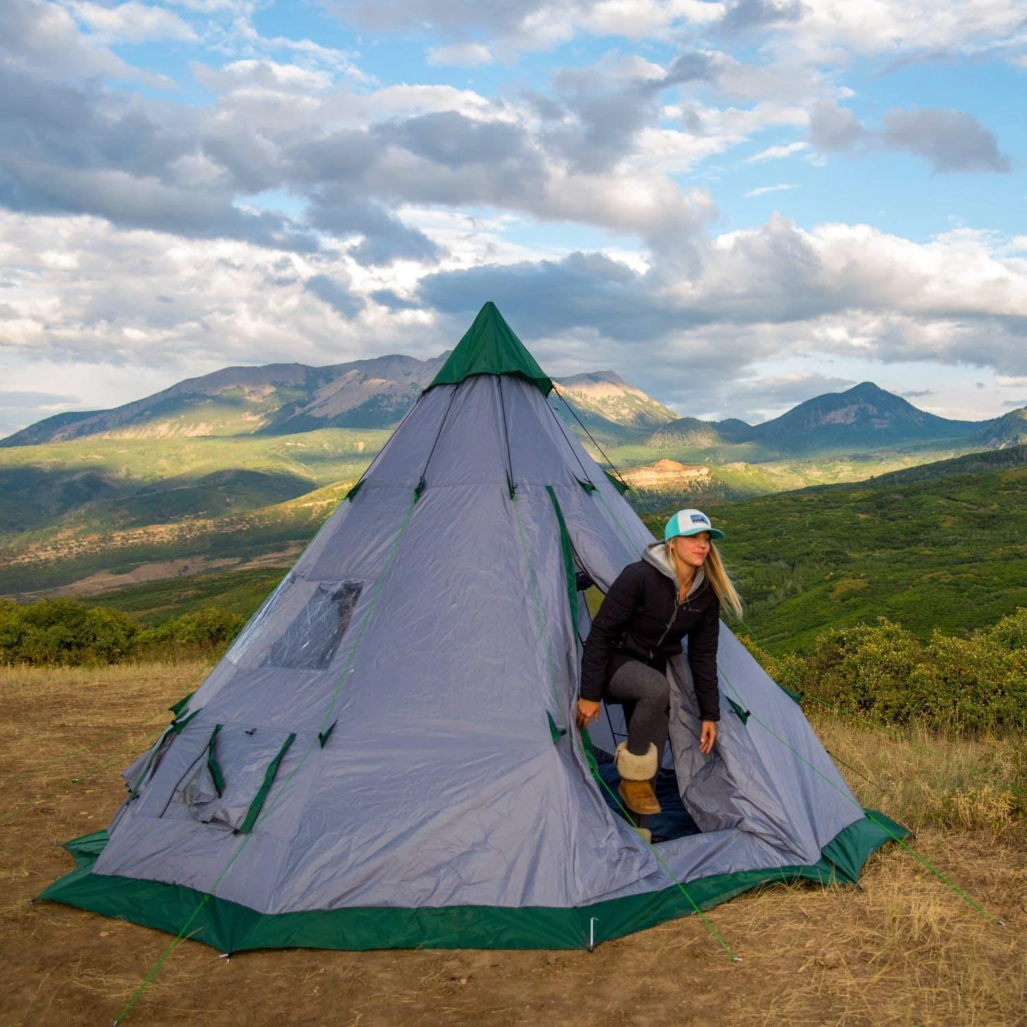 HYUN 6-7 Person Outdoor Teepee Camping - 12'x12' Family Yurt Festival Large Tent for Adults - Includes Stakes, Poles, Guylines, Rain-Cap, Stabilizer and Large Bag