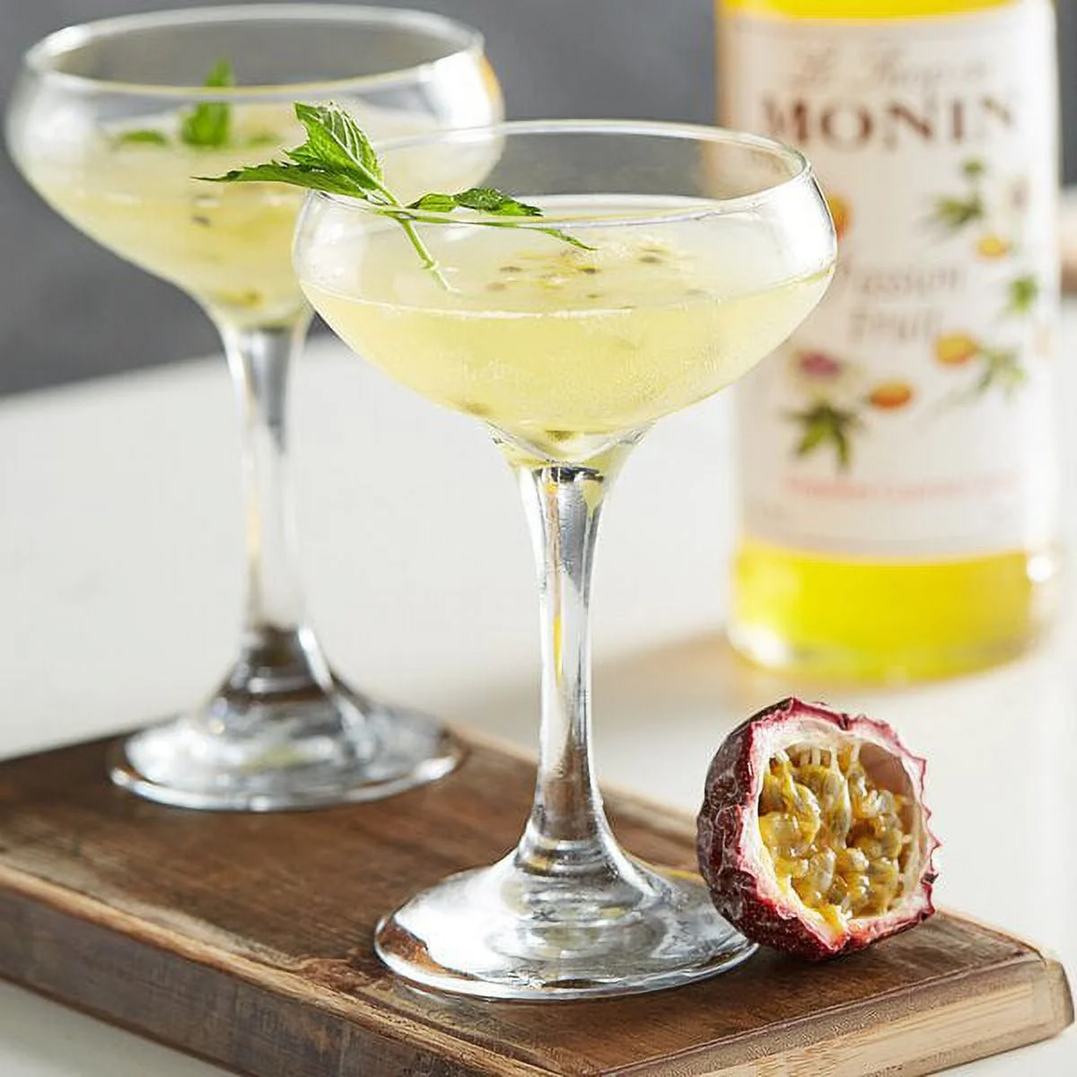 Monin - Passion Fruit Syrup, Gluten-Free, Vegan, Non-GMO, Clean Label (750ml)