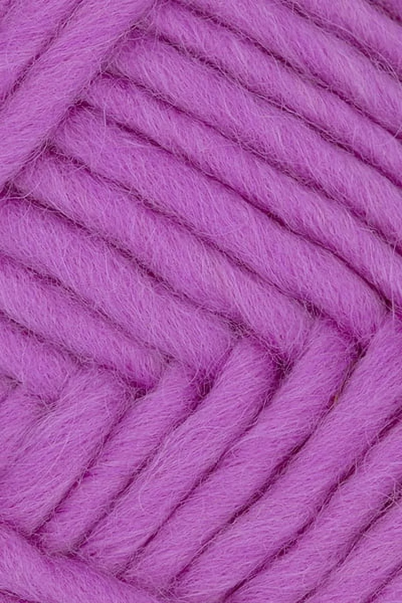 Brown Sheep - Lambs Pride Bulky Knitting Yarn - RPM Pink (# 105)