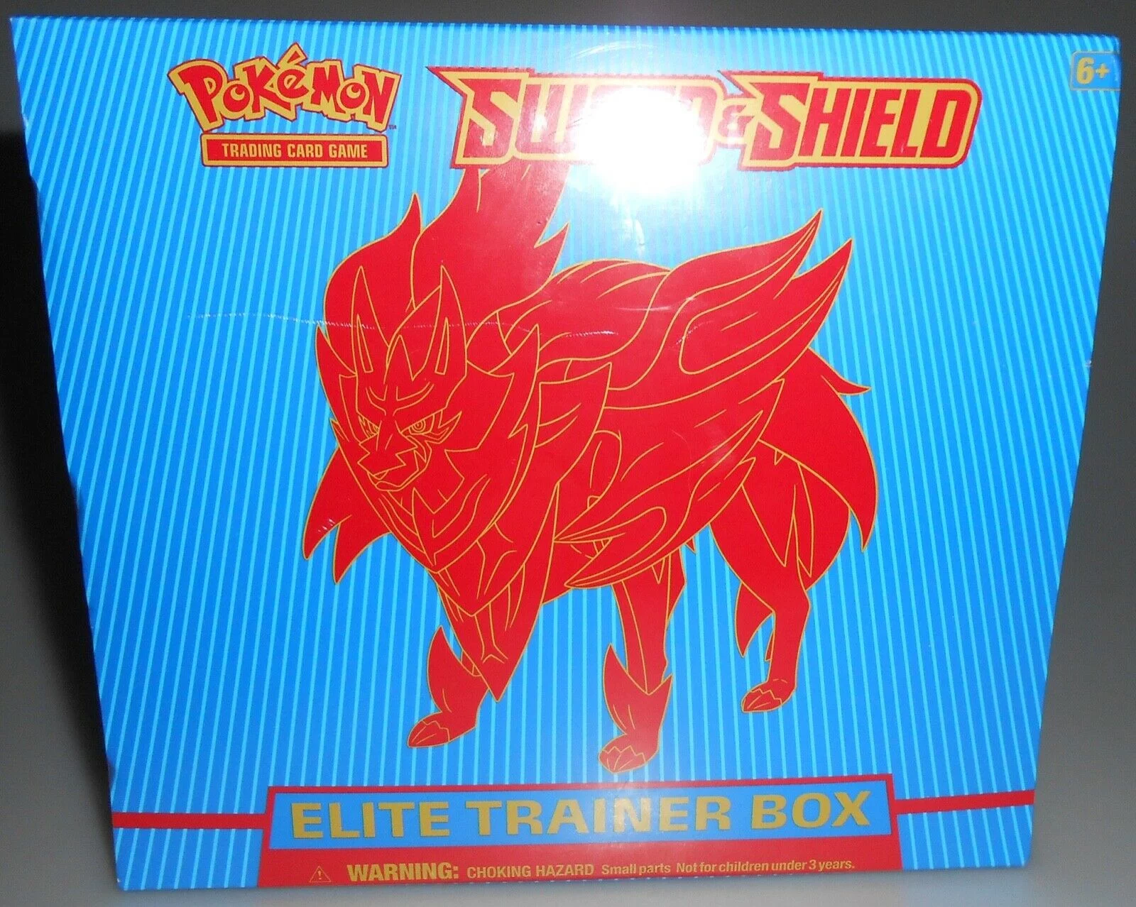Pokemon Sword and Shield ETB Elite Trainer Box Factory Sealed 2021 Blue
