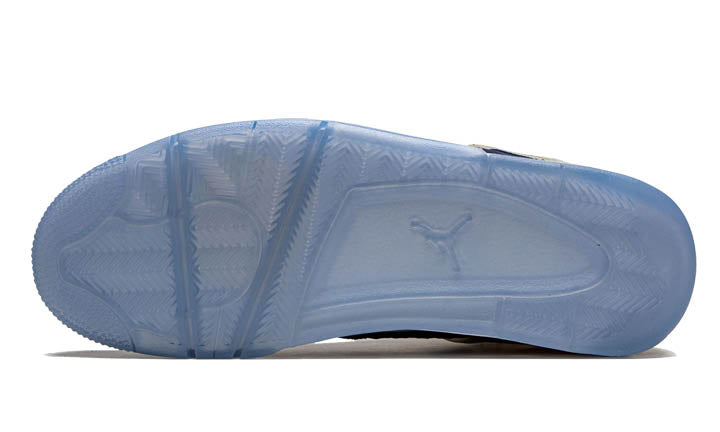 Air Jordan 4 Retro  Michigan Wolverines  PE AJ4-1036660 - vstockx