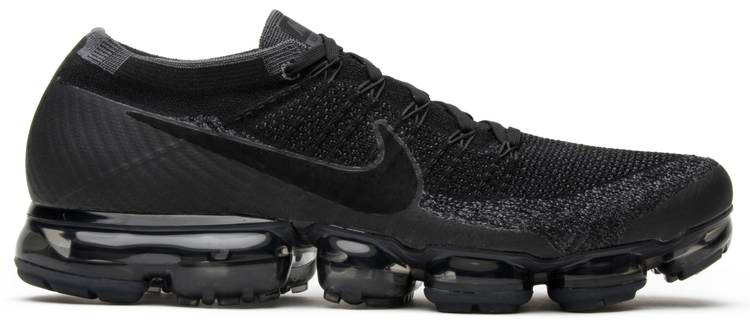 Air VaporMax 'Triple Black' 849558-007 - vstockx
