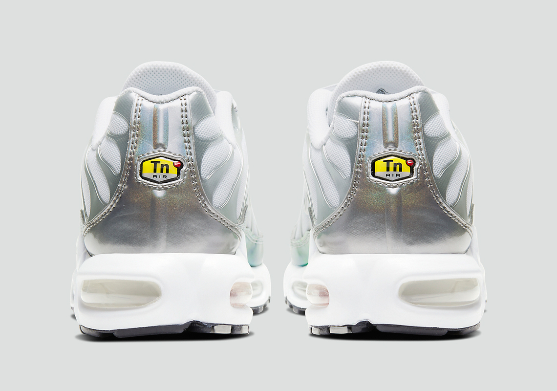 Air Max Plus 'Metallic Green' CW2646-100 - vstockx