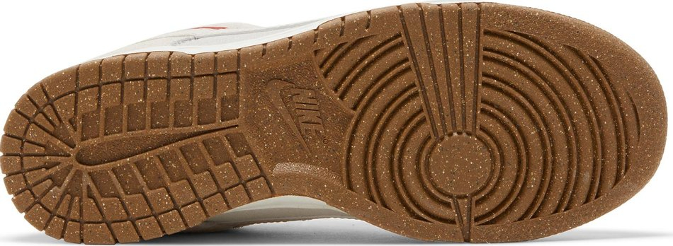 Wmns Dunk Low SE  85  DO9457-100 - vstockx