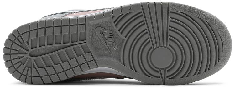 Wmns Dunk Low  Soft Grey Pink  DM8329-600 - vstockx