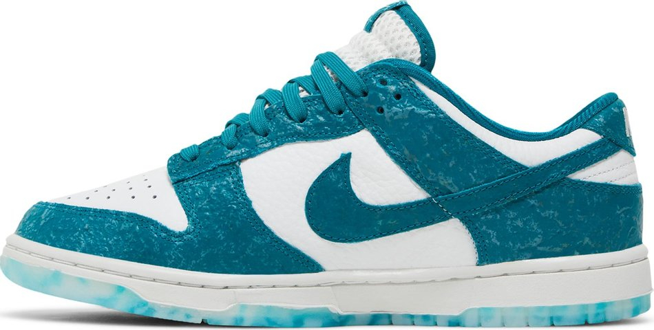Wmns Dunk Low  Ocean  DV3029-100 - vstockx