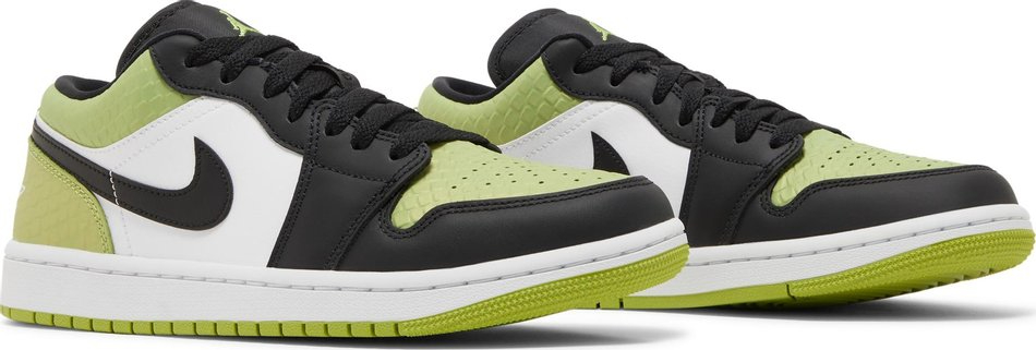 Wmns Air Jordan 1 Low SE  Vivid Green Snakeskin  DX4446-301 - vstockx