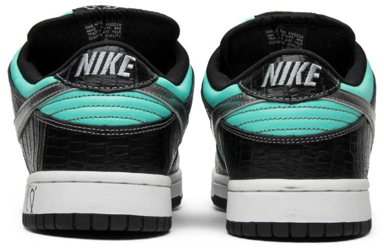 Diamond Supply Co. x Dunk Low Pro SB  Tiffany  304292-402 - vstockx