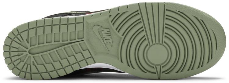 Dunk Low SE  Black Multi-Camo  DH0957-001 - vstockx