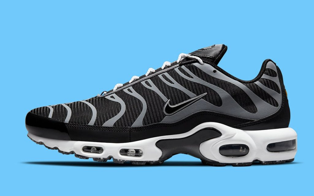 Air Max Plus 'Black Metallic Silver' DM2466-001 - vstockx