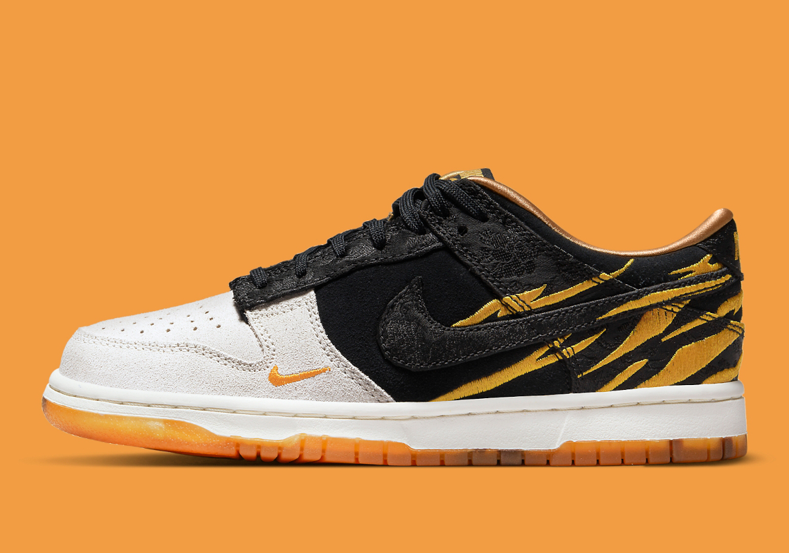 Dunk Low GS  God Of Wealth  DQ5351-001 - vstockx