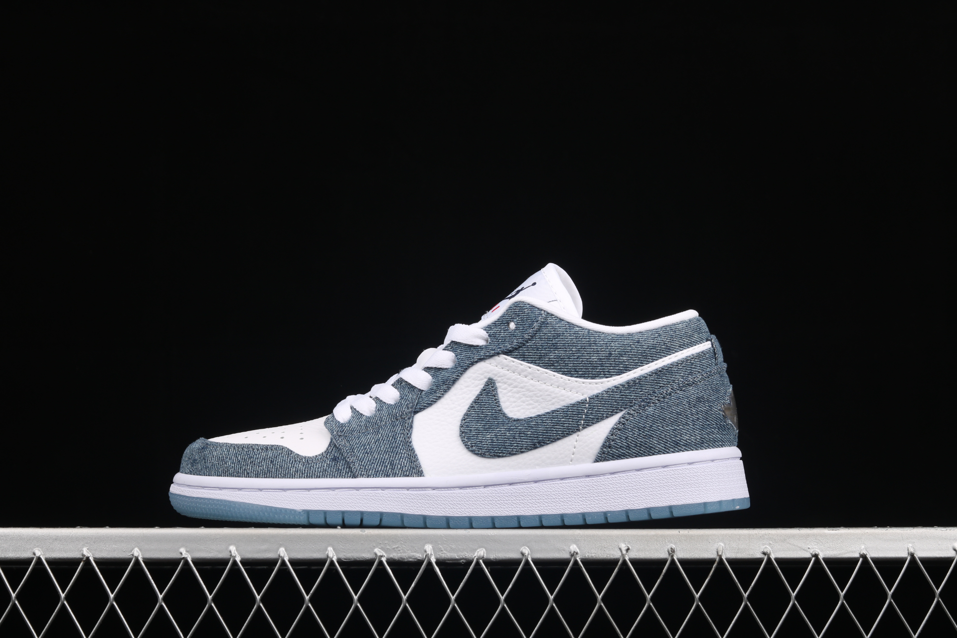 Wmns Air Jordan 1 Retro Low  Denim  315921-141 - vstockx