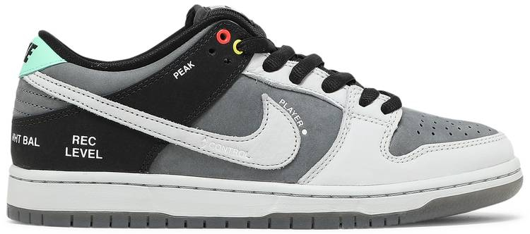 Dunk Low SB  Camcorder  CV1659-001 - vstockx