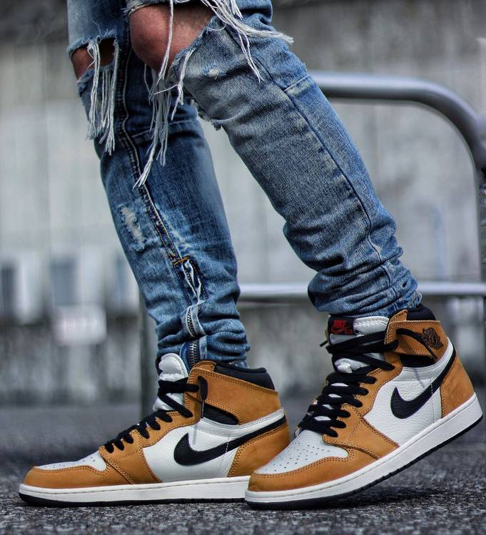 Air Jordan 1 Retro High OG  Rookie of the Year  555088-700 - vstockx