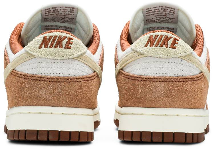 Dunk Low Premium  Medium Curry  DD1390-100 - vstockx