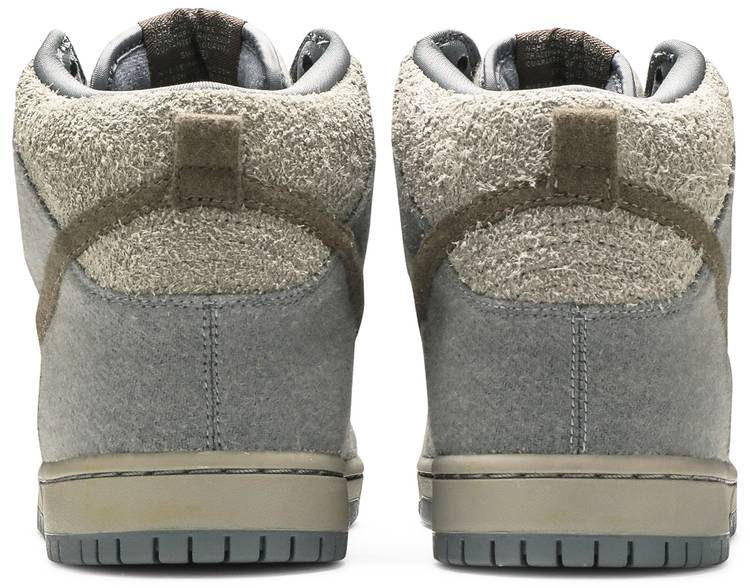 Dunk High Premium SB  Tauntaun  313171-020 - vstockx