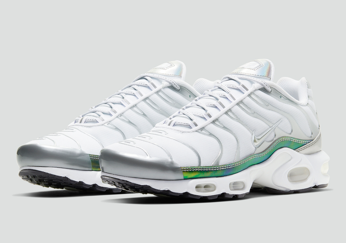 Air Max Plus 'Metallic Green' CW2646-100 - vstockx