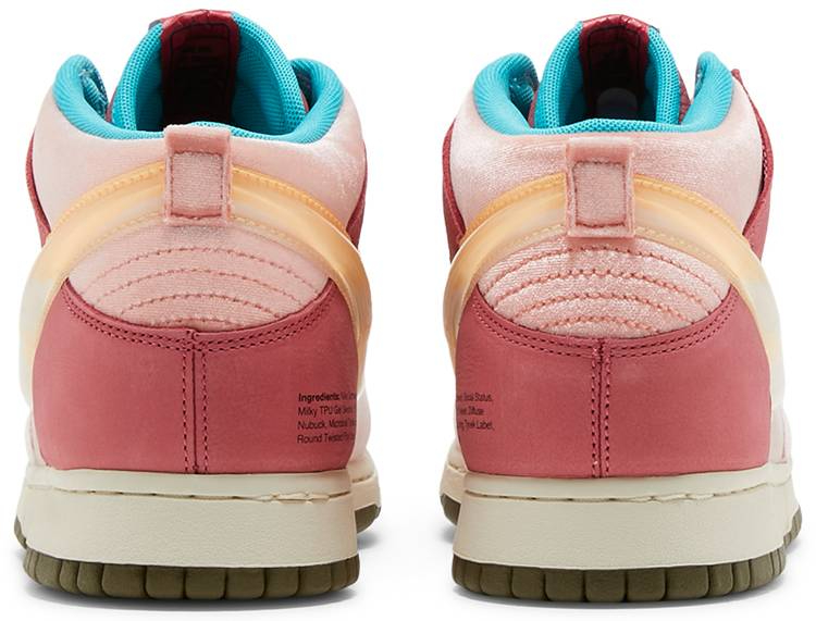Social Status x Dunk Mid  Strawberry Milk  DJ1173-600 - vstockx