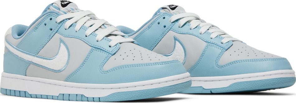 Dunk Low  Fleece Swoosh   Light Blue  FB1871-011 - vstockx