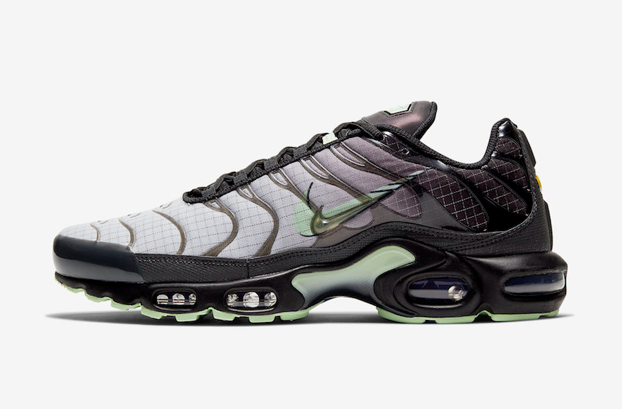Air Max Plus 'Future Swoosh' CT1619-001 - vstockx