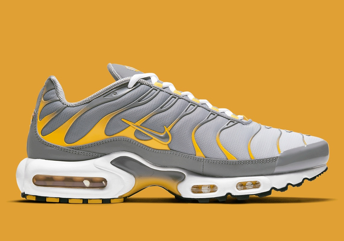 Air Max Plus 'Particle Grey Dark Sulphur' DD7111-001 - vstockx