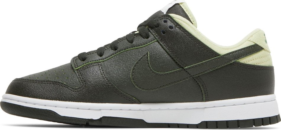 Wmns Dunk Low LX  Avocado  DM7606-300 - vstockx