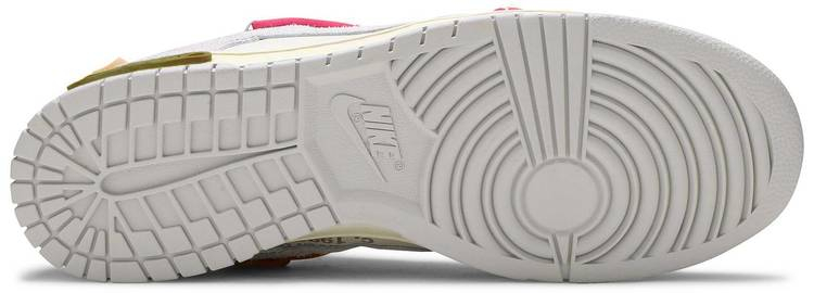 Off-White x Dunk Low  Lot 17 of 50  DJ0950-117 - vstockx