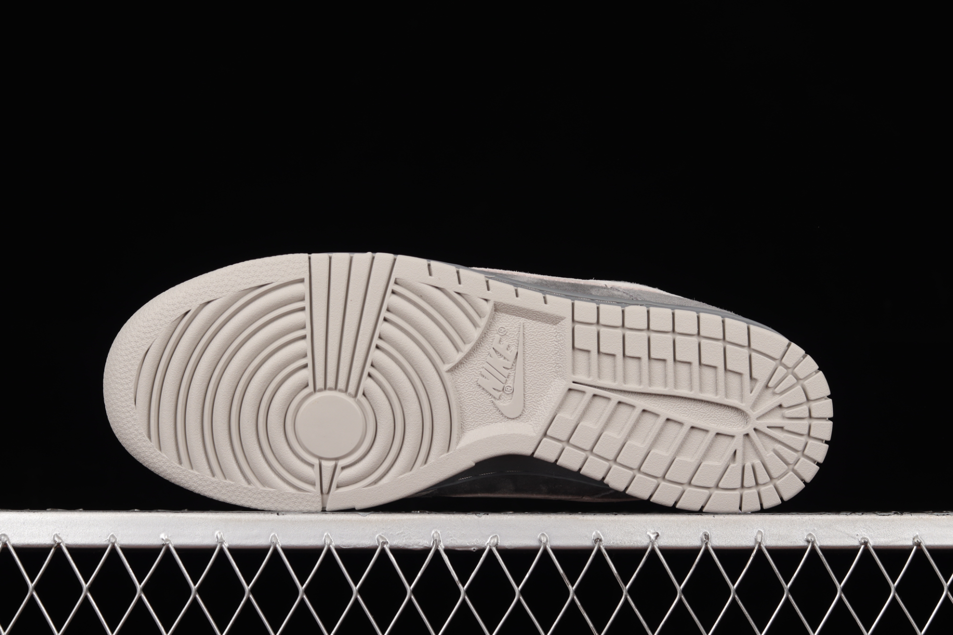 Otomo Katsuhiro x Nk SB Dunk Low Steamboy OST DQ7412-986 - vstockx