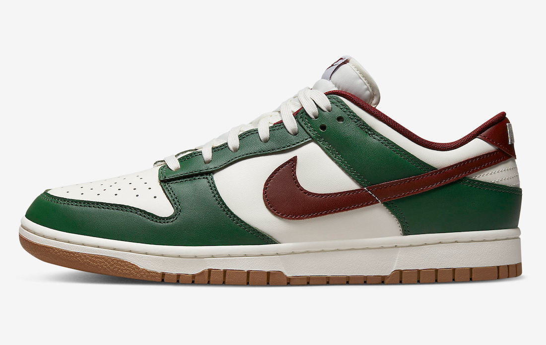 Dunk Low  Gorge Green Team Red  FB7160-161 - vstockx