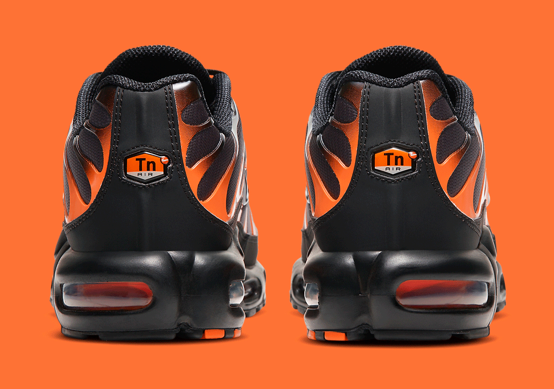Air Max Plus 'Black Total Orange' D7111-002 - vstockx