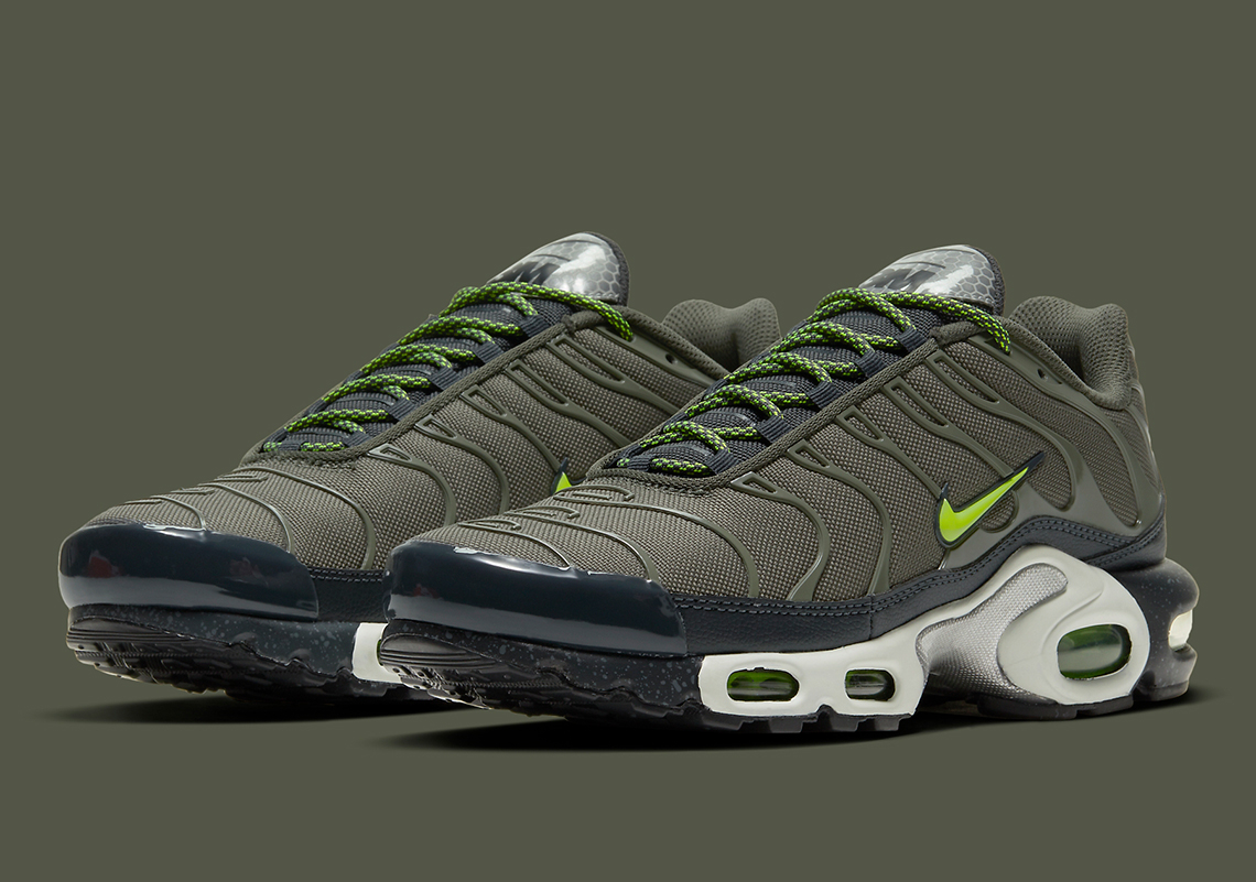 3M x Air Max Plus Surfaces in “Twilight Marsh�?DB4609-300 - vstockx