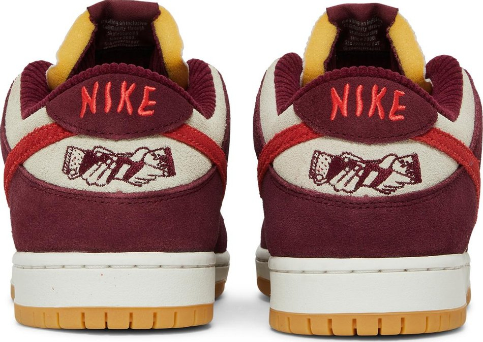 Skate Like a Girl x Dunk Low SB DX4589-600 - vstockx