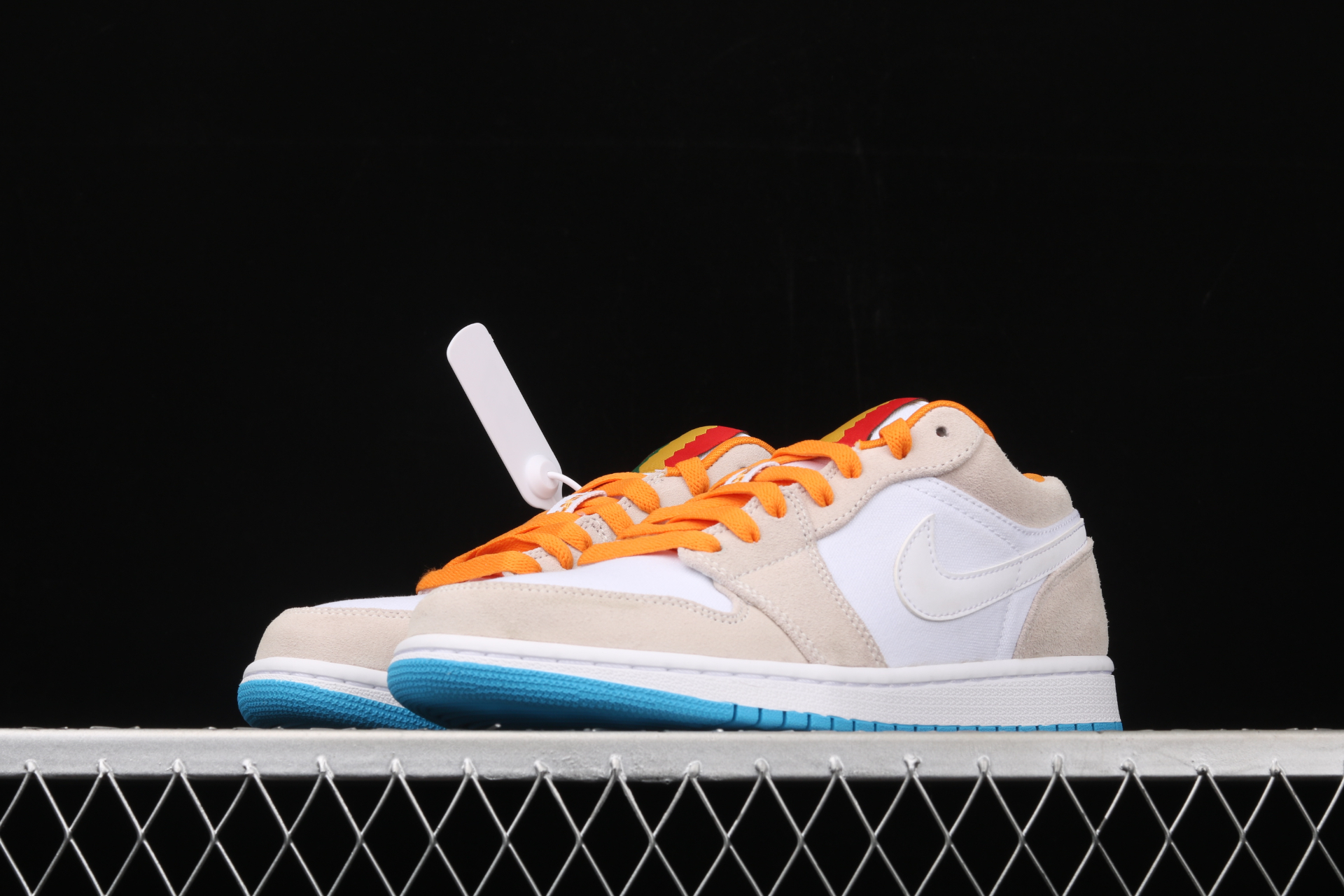 Air Jordan 1 Low  City Pack- Los Angeles  641888-140 - vstockx
