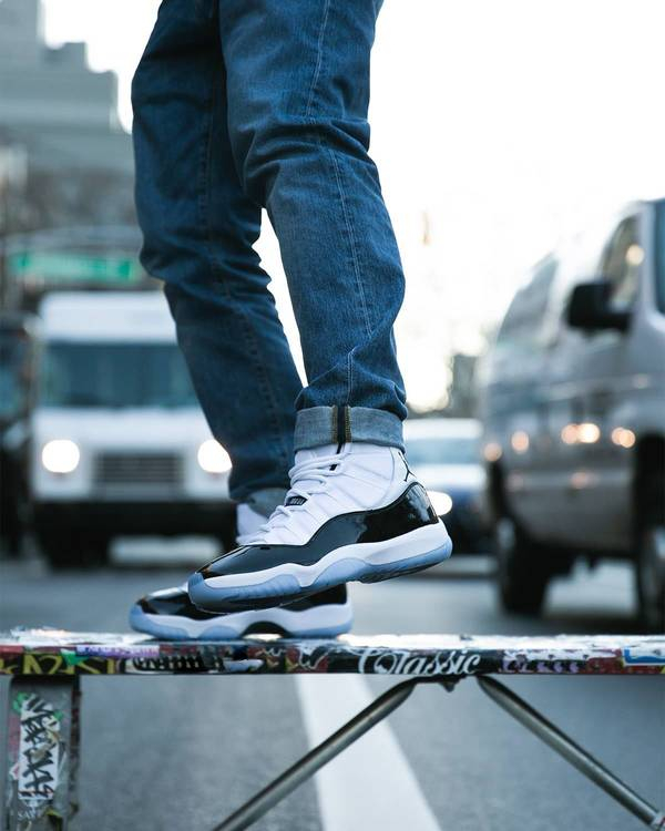 Air Jordan 11 Retro  Concord  2020 378037-100 - vstockx