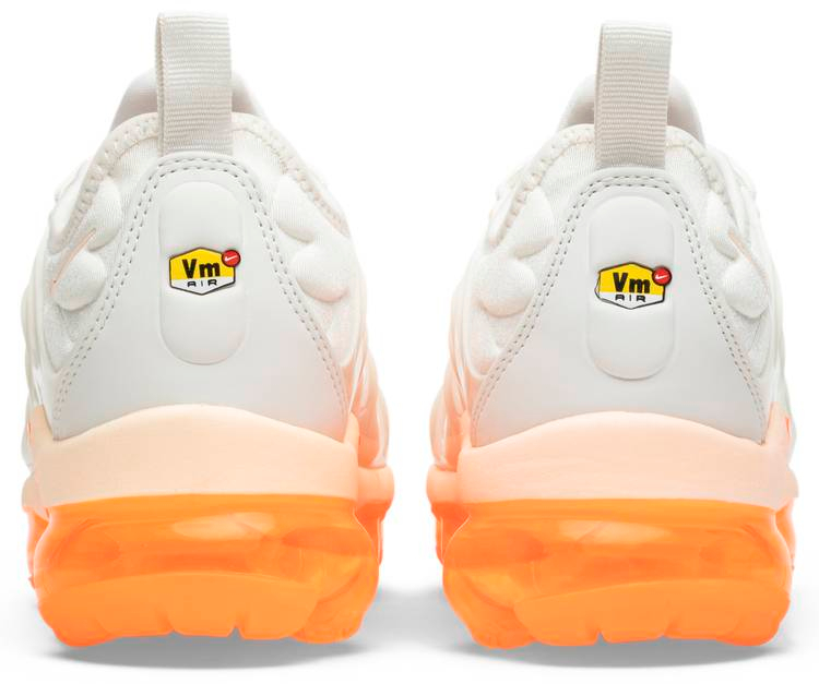 Wmns Air Vapormax Plus 'Creamsicle' AO4550-005 - vstockx