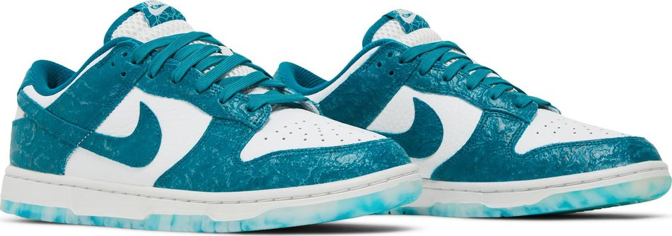 Wmns Dunk Low  Ocean  DV3029-100 - vstockx