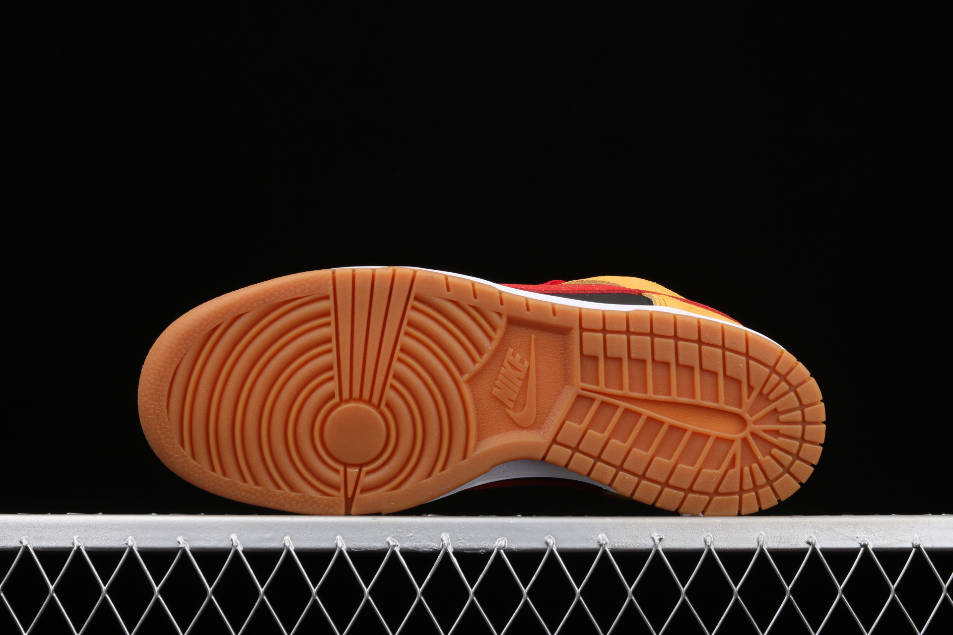 Dunk High Premium SB  Reese Forbes  313171-400 - vstockx