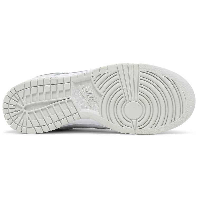 Wmns Dunk Low  Photon Dust  DD1503-103 - vstockx