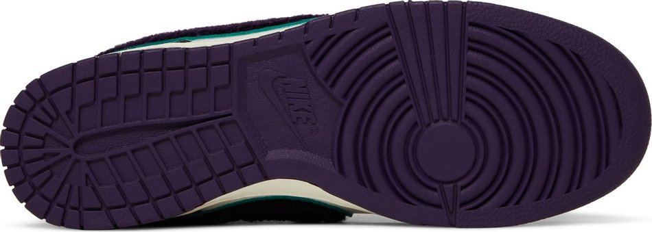 Dunk Low  Chenille Swoosh   Grand Purple  DQ7683-100 - vstockx