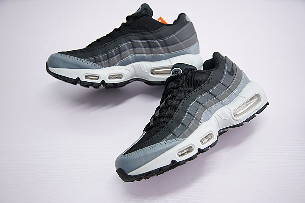 Air Max 95 Essential 'Black' 749766-021 - vstockx