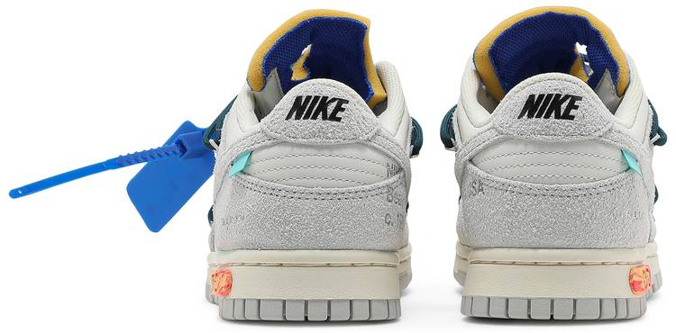 Off-White x Dunk Low  Lot 16 of 50  DJ0950-111 - vstockx
