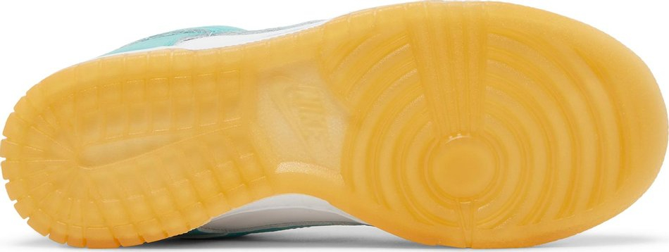 Wmns Dunk Low  Teal Zeal  DV2190-100 - vstockx