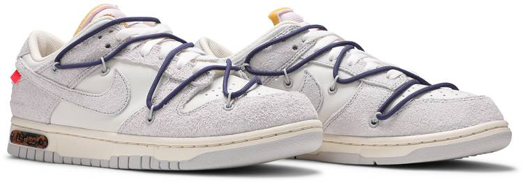 Off-White x Dunk Low  Lot 18 of 50  DJ0950-112 - vstockx