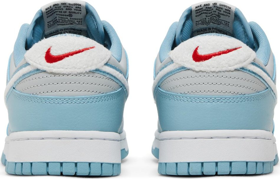 Dunk Low  Fleece Swoosh   Light Blue  FB1871-011 - vstockx