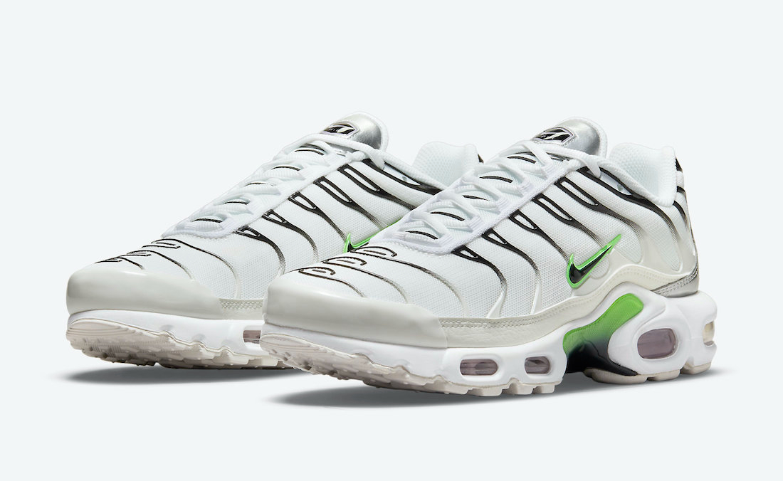 Air Max Plus 'White Green Strike' DN6997-100 - vstockx