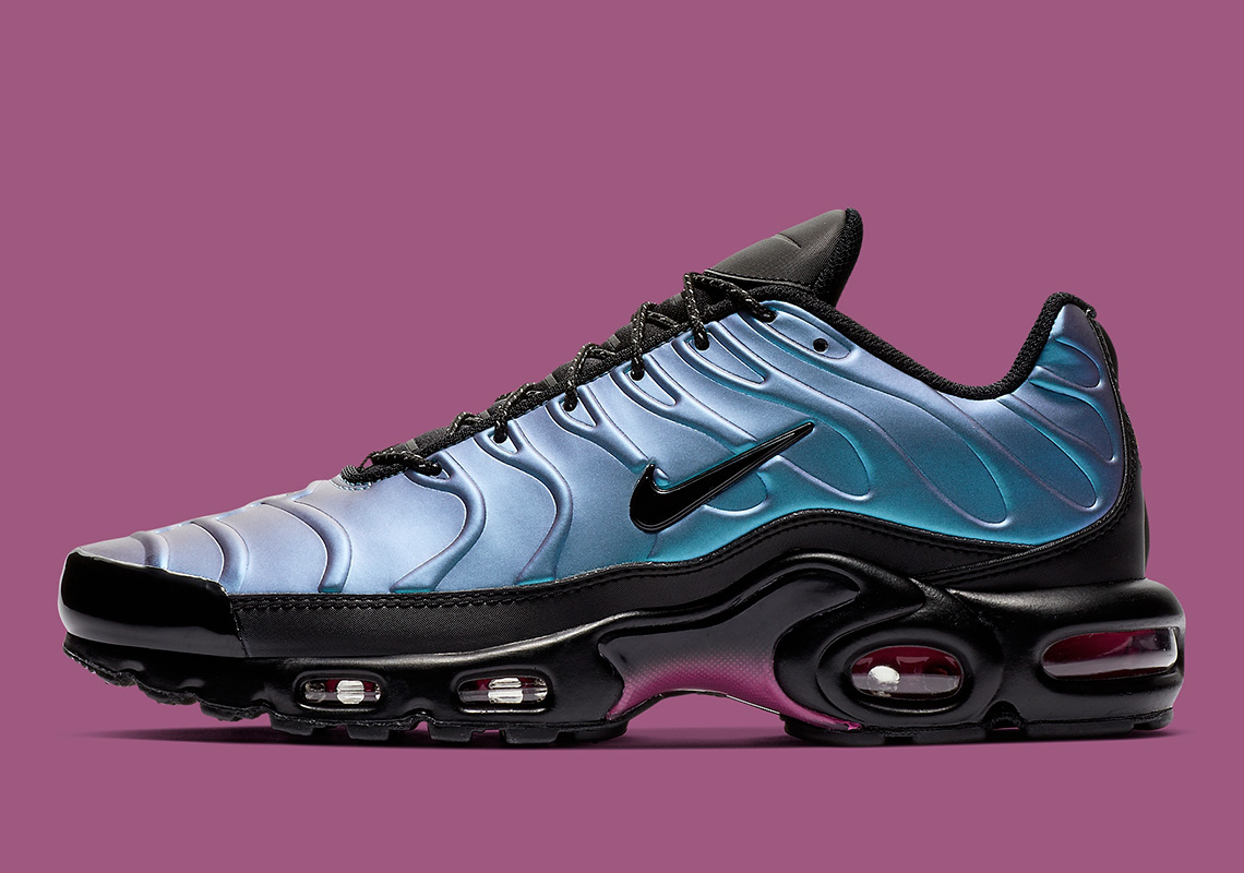 Air Max Plus SE 'Throwback Future' AJ2013-006 - vstockx