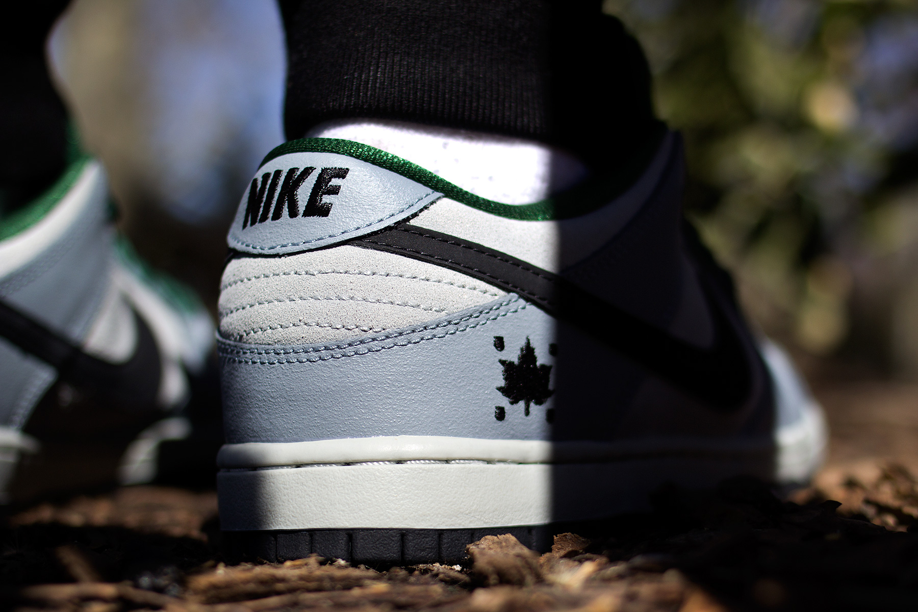 Dunk Low Premium SB  Maple Leaf  313170-021 - vstockx