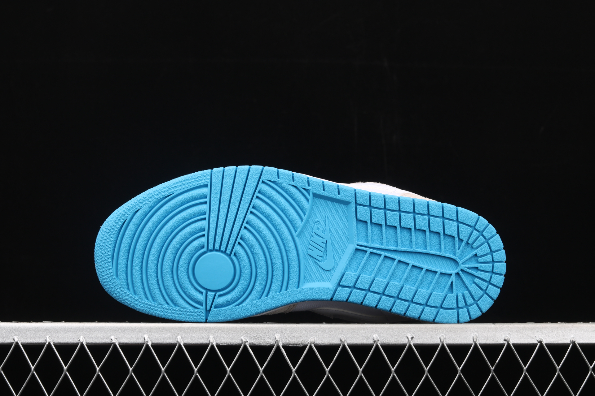 Air Jordan 1 Low  City Pack- Los Angeles  641888-140 - vstockx